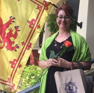 Meet your Posher, Cherie